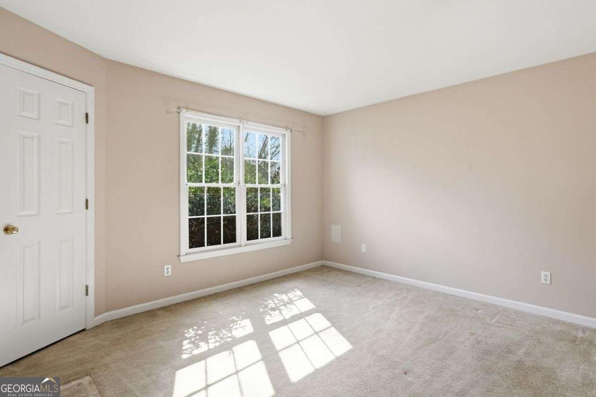 1243 Wynford Woods SW Marietta GA 30064