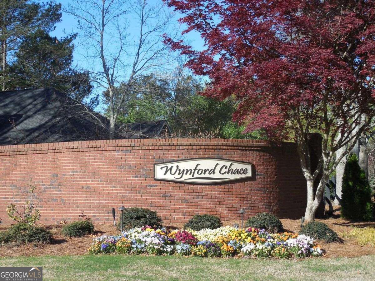 1243 Wynford Woods SW Marietta GA 30064