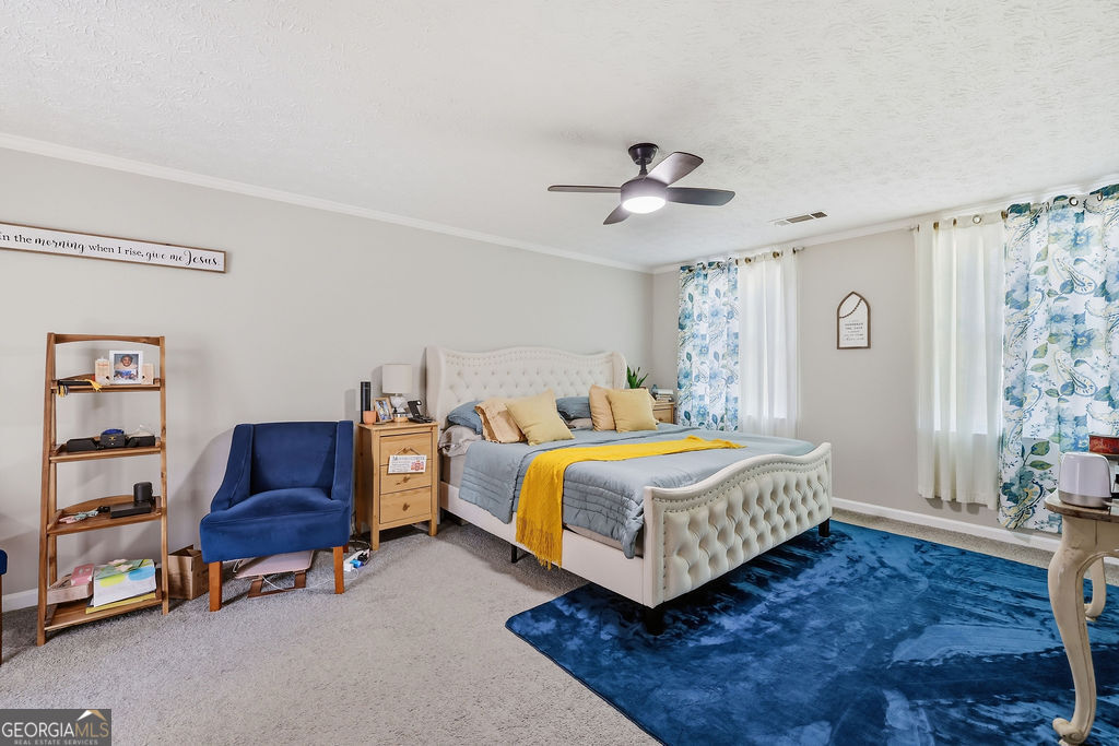 5052 Wind Point Stone Mountain GA 30088