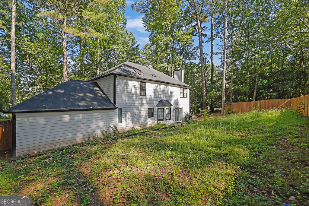 5052 Wind Point Stone Mountain GA 30088