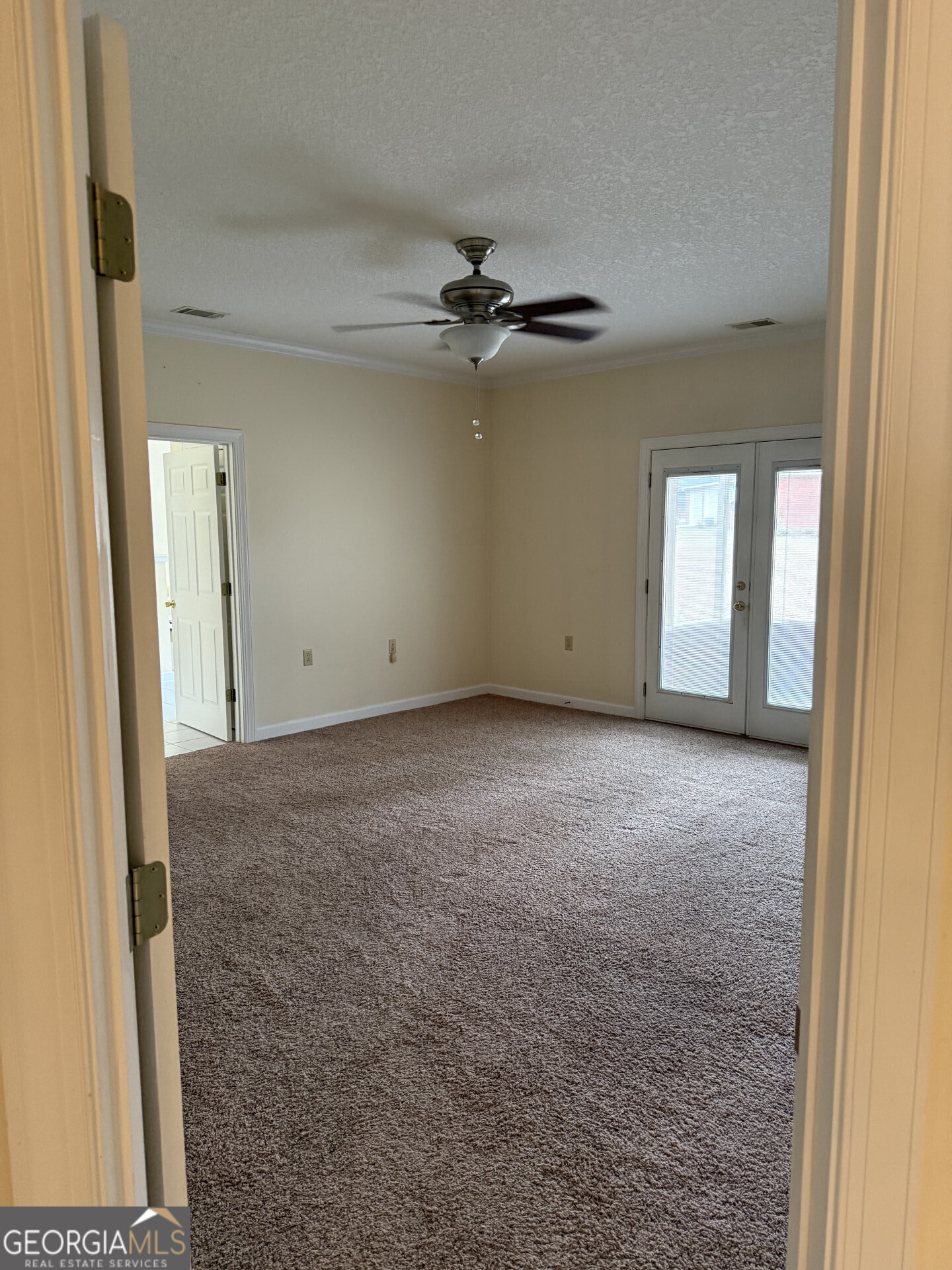 102 Oak Circle Glennville GA 30427