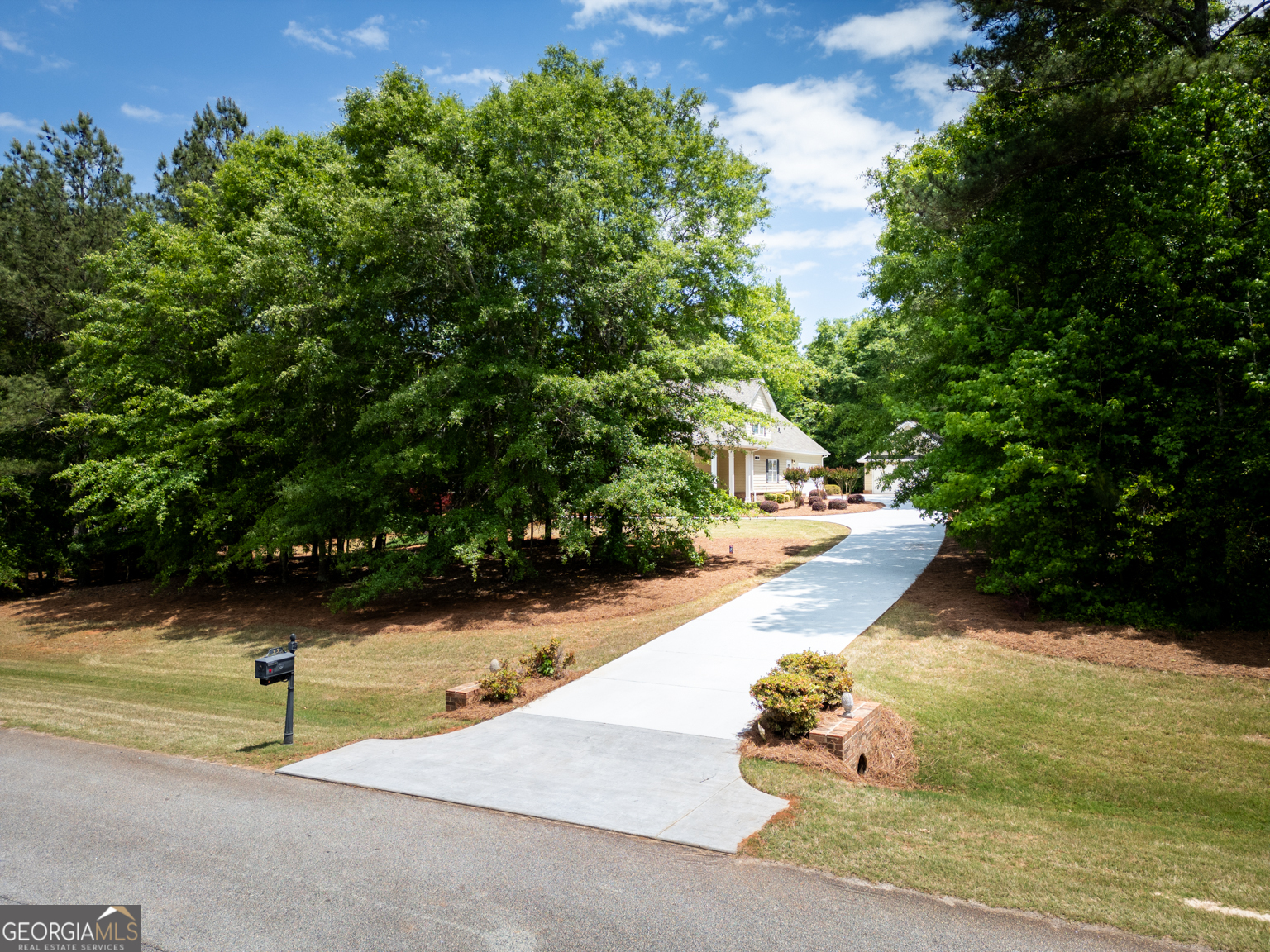 35 Nicklaus Circle Social Circle GA 30025