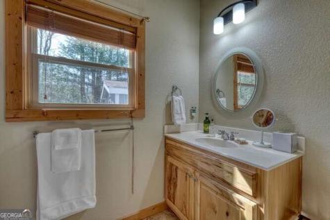 2081 Gallatin Road Young Harris GA 30582