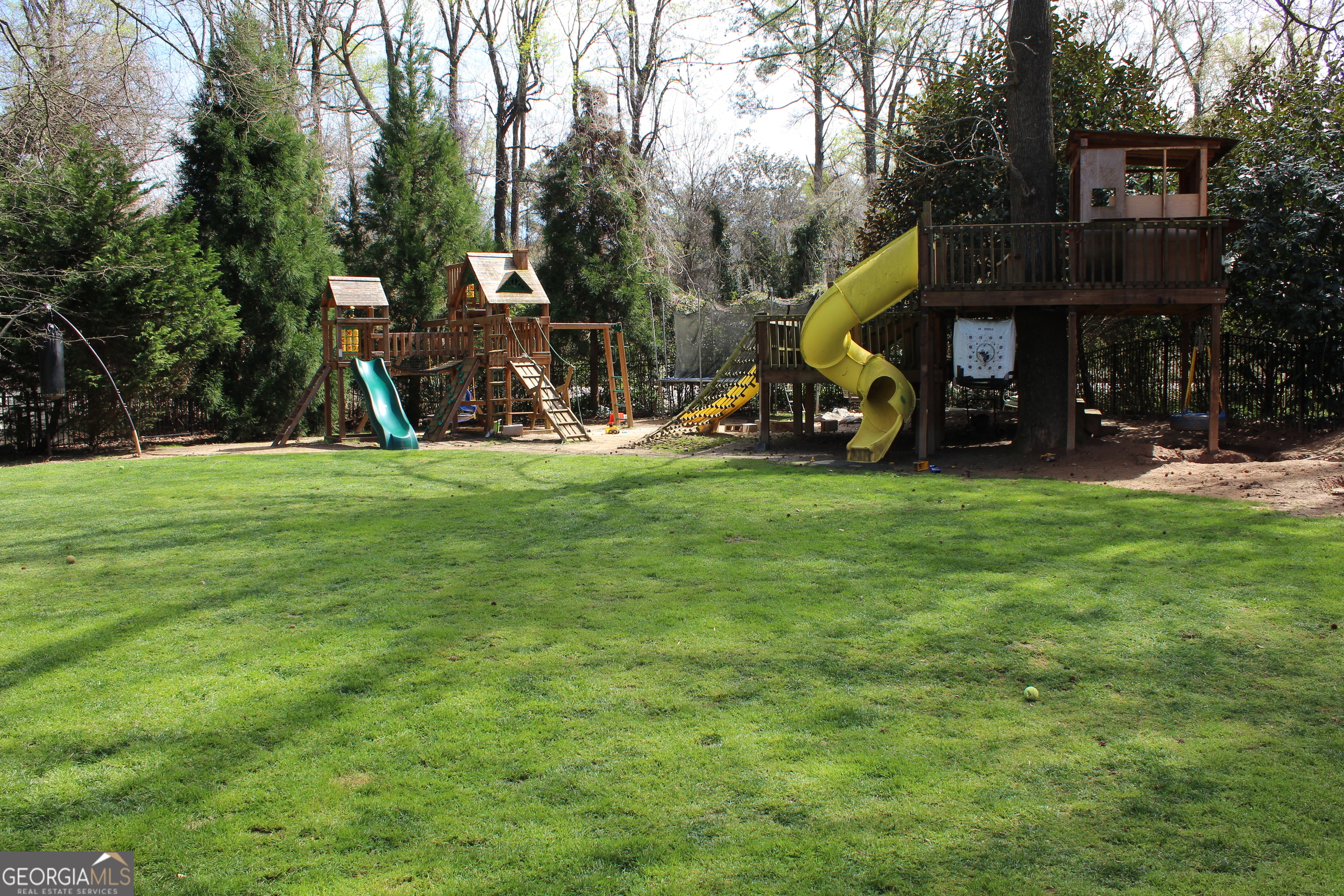 413 Spring House Cove NE Atlanta GA 30307