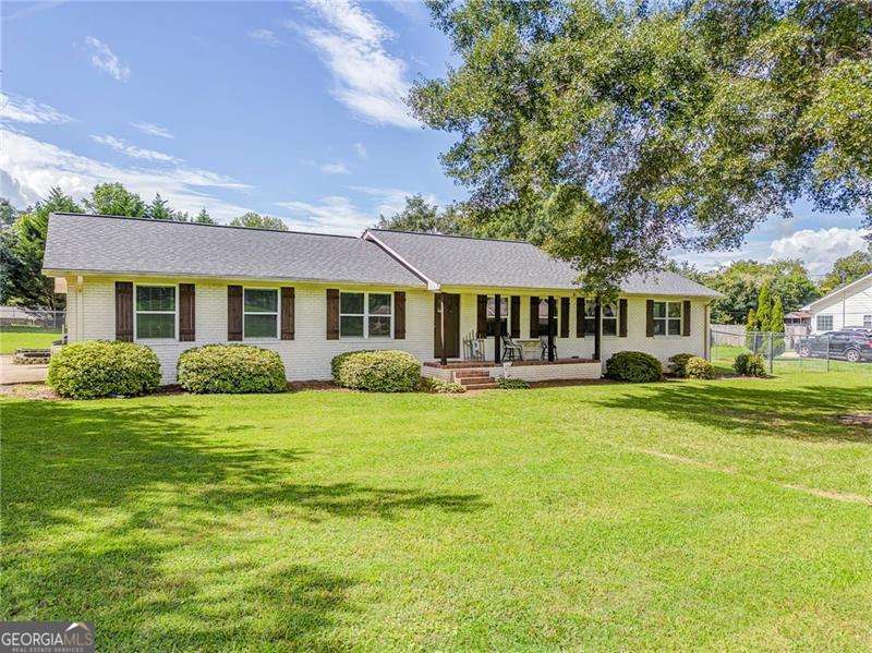 109 Lake Street Rockmart GA 30153