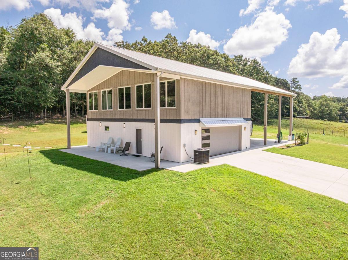2003 Highway 323 Gillsville GA 30543