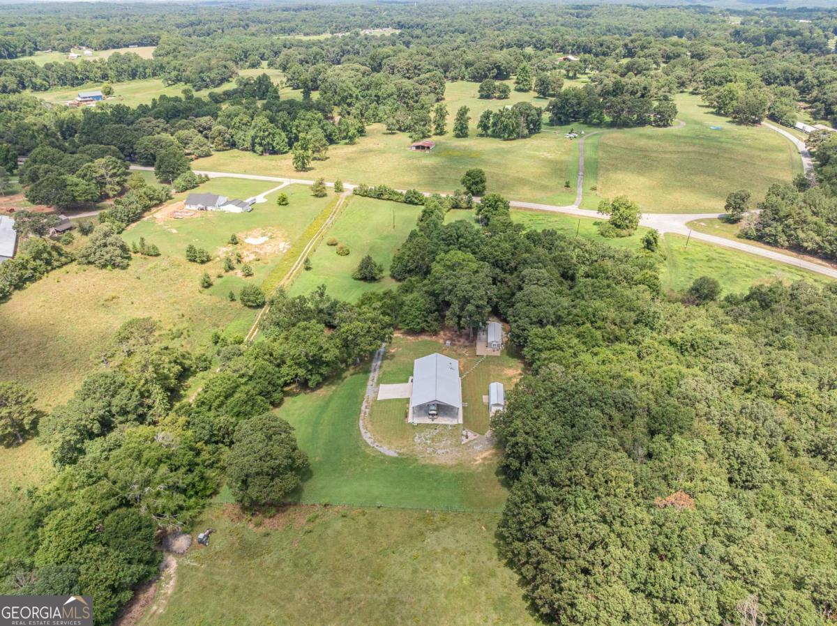 2003 Highway 323 Gillsville GA 30543