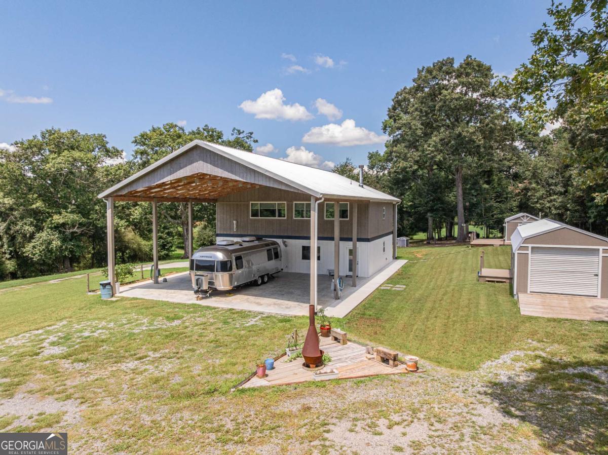 2003 Highway 323 Gillsville GA 30543