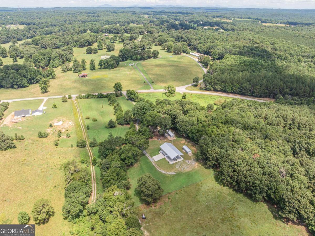 2003 Highway 323 Gillsville GA 30543