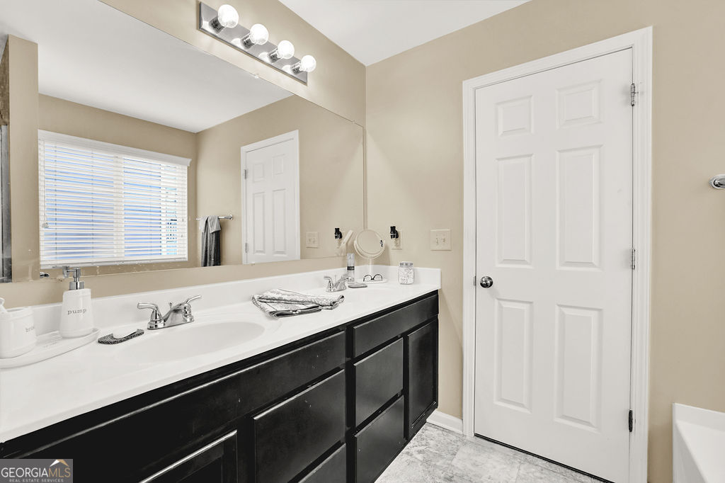 1670 Shire Village Drive Sugar Hill GA 30518