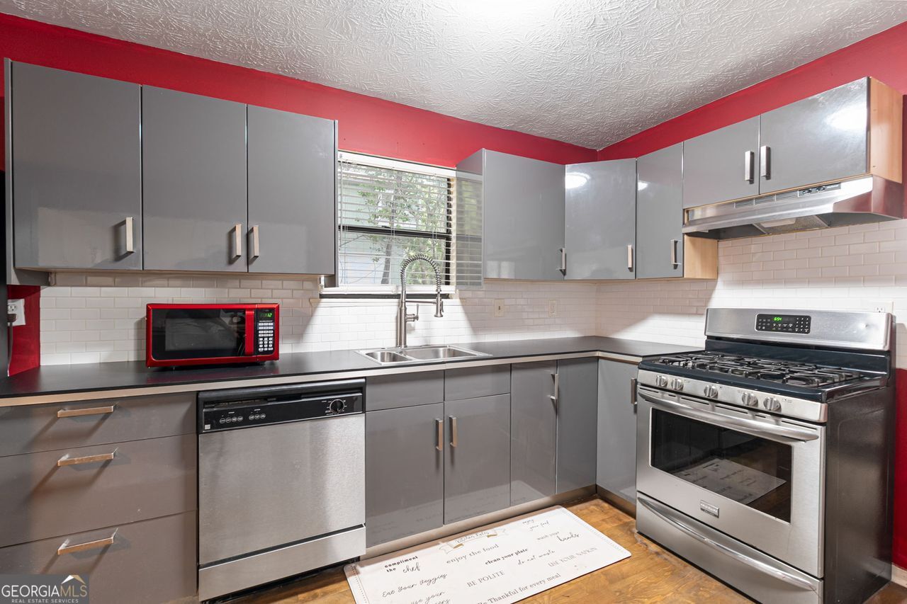 5192 Mainstreet Park Drive Stone Mountain GA 30088