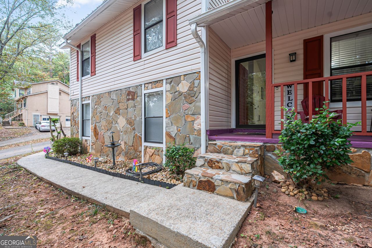 5192 Mainstreet Park Drive Stone Mountain GA 30088