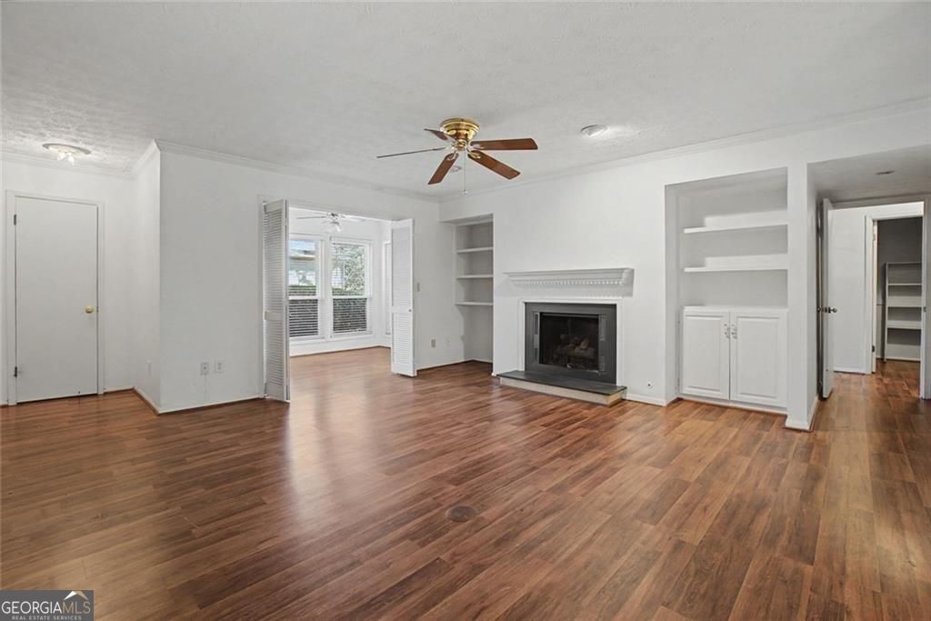 319 Park Ridge Circle Marietta GA 30068