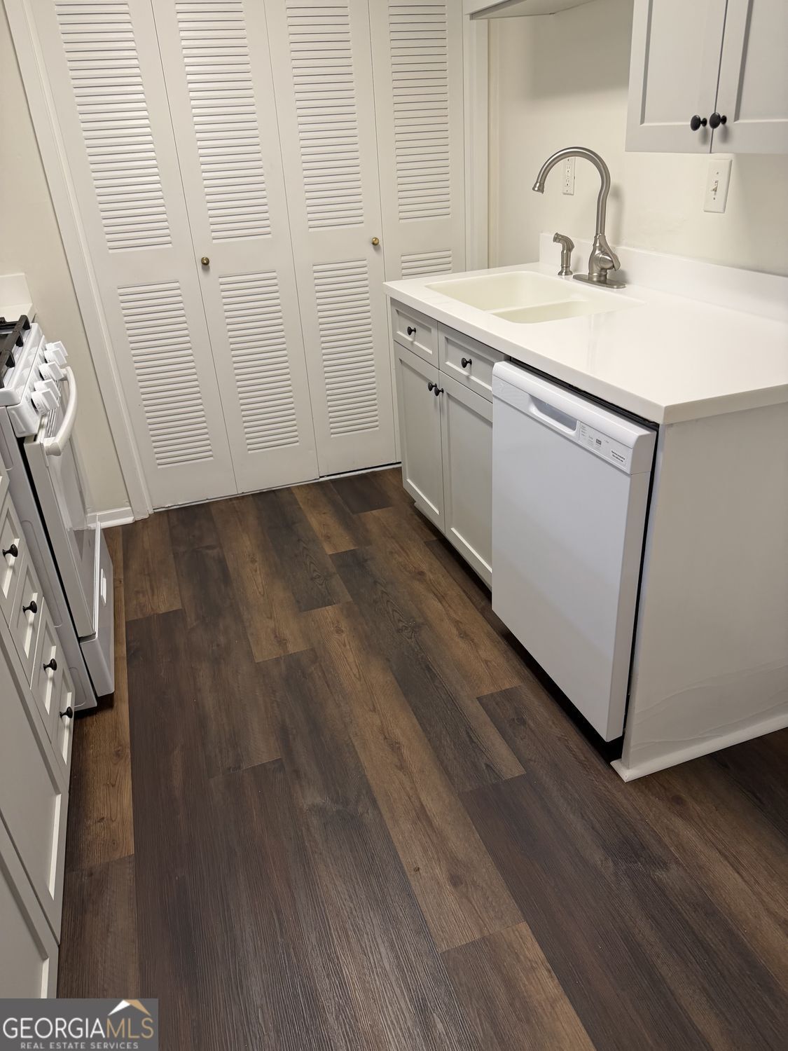 319 Park Ridge Circle Marietta GA 30068