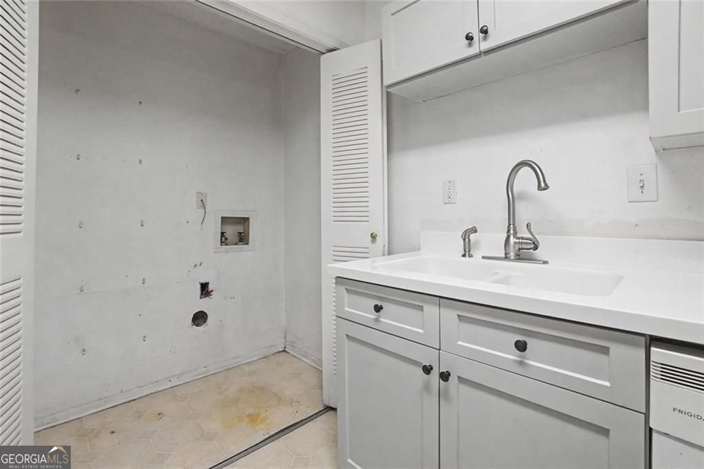 319 Park Ridge Circle Marietta GA 30068