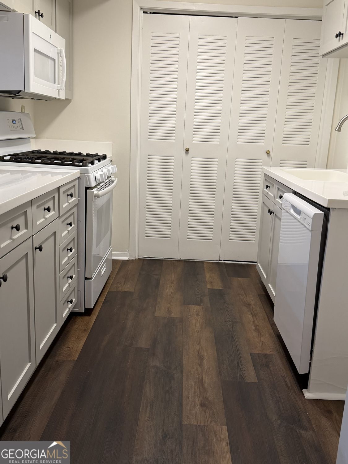 319 Park Ridge Circle Marietta GA 30068