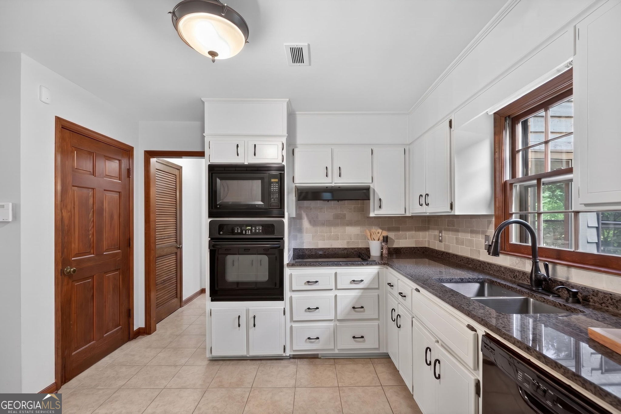 233 Shadowlake Court Marietta GA 30067