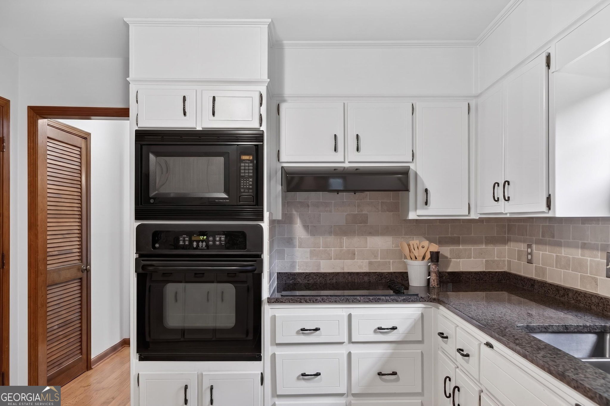 233 Shadowlake Court Marietta GA 30067