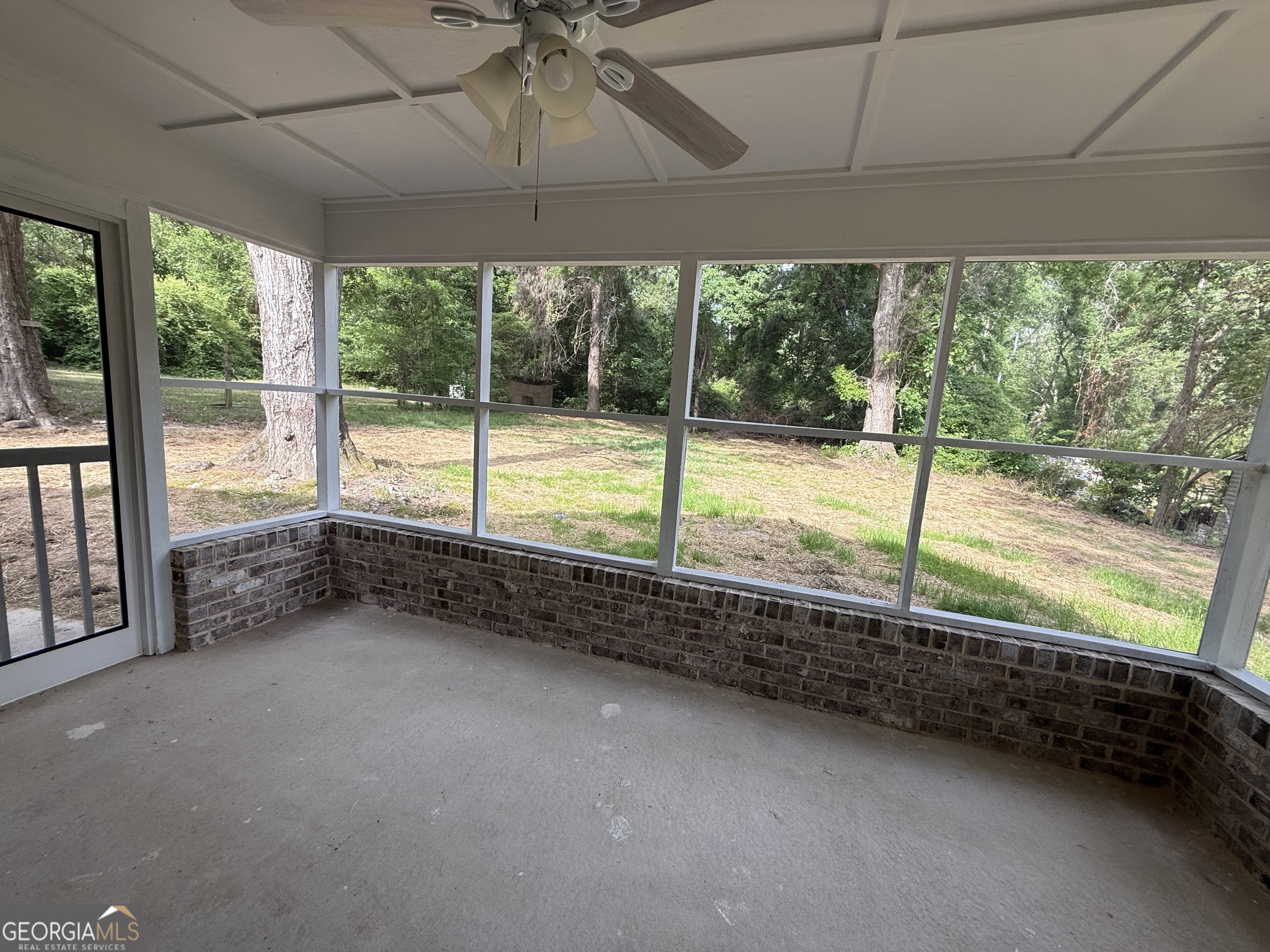240 Sims Street Barnesville GA 30204
