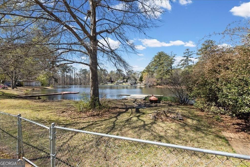 16 Windsor Way Newnan GA 30263