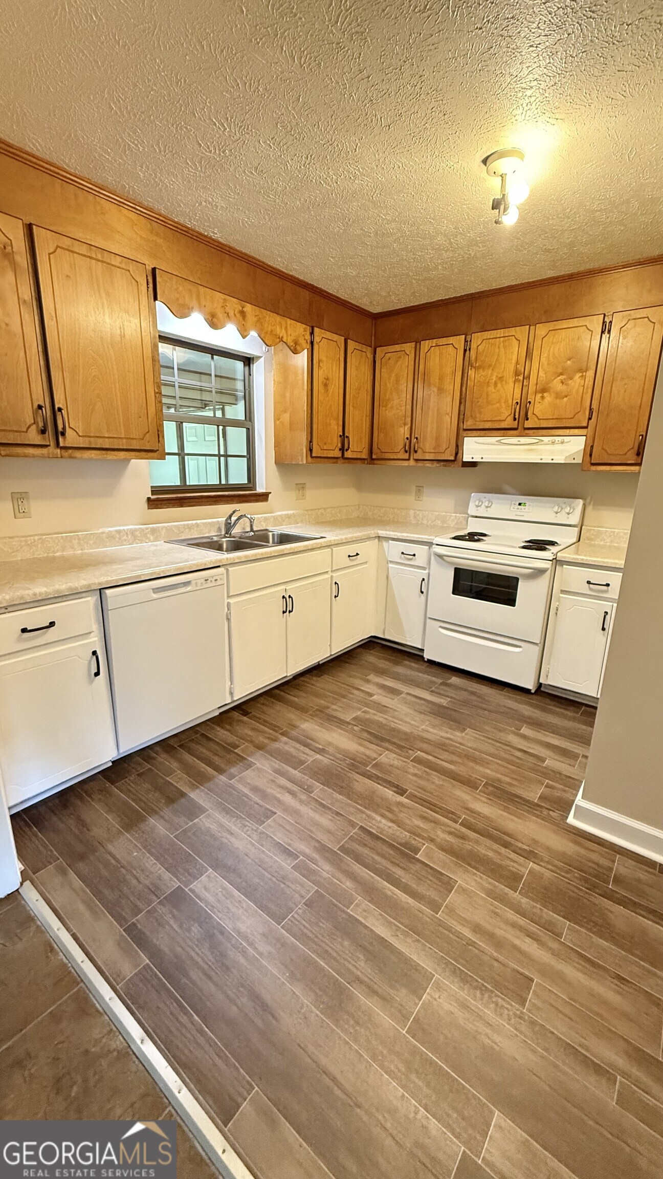 233 Longmeadow Drive NW Rome GA 30165