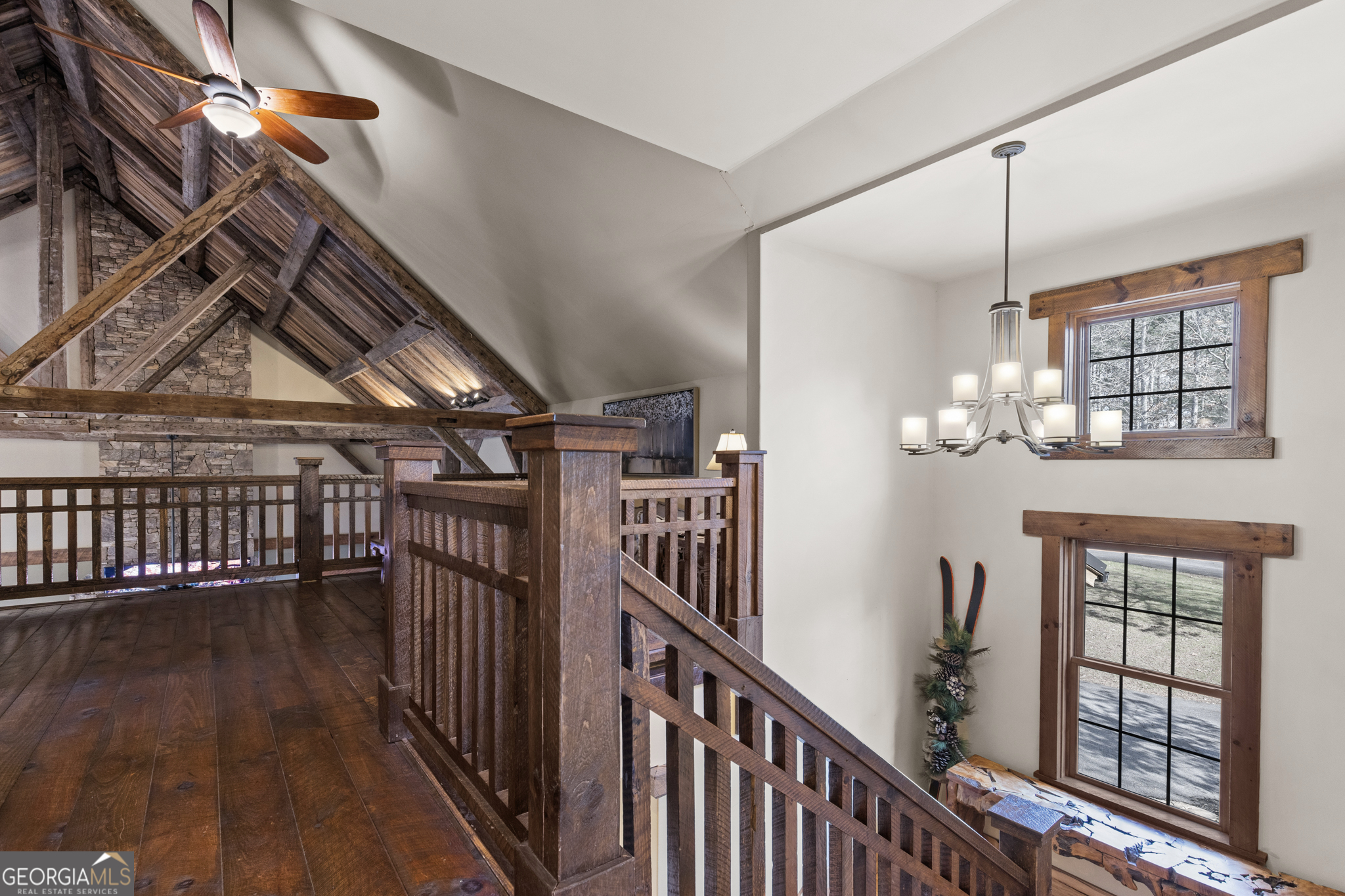 98 S Saddleback Trail Blue Ridge GA 30513