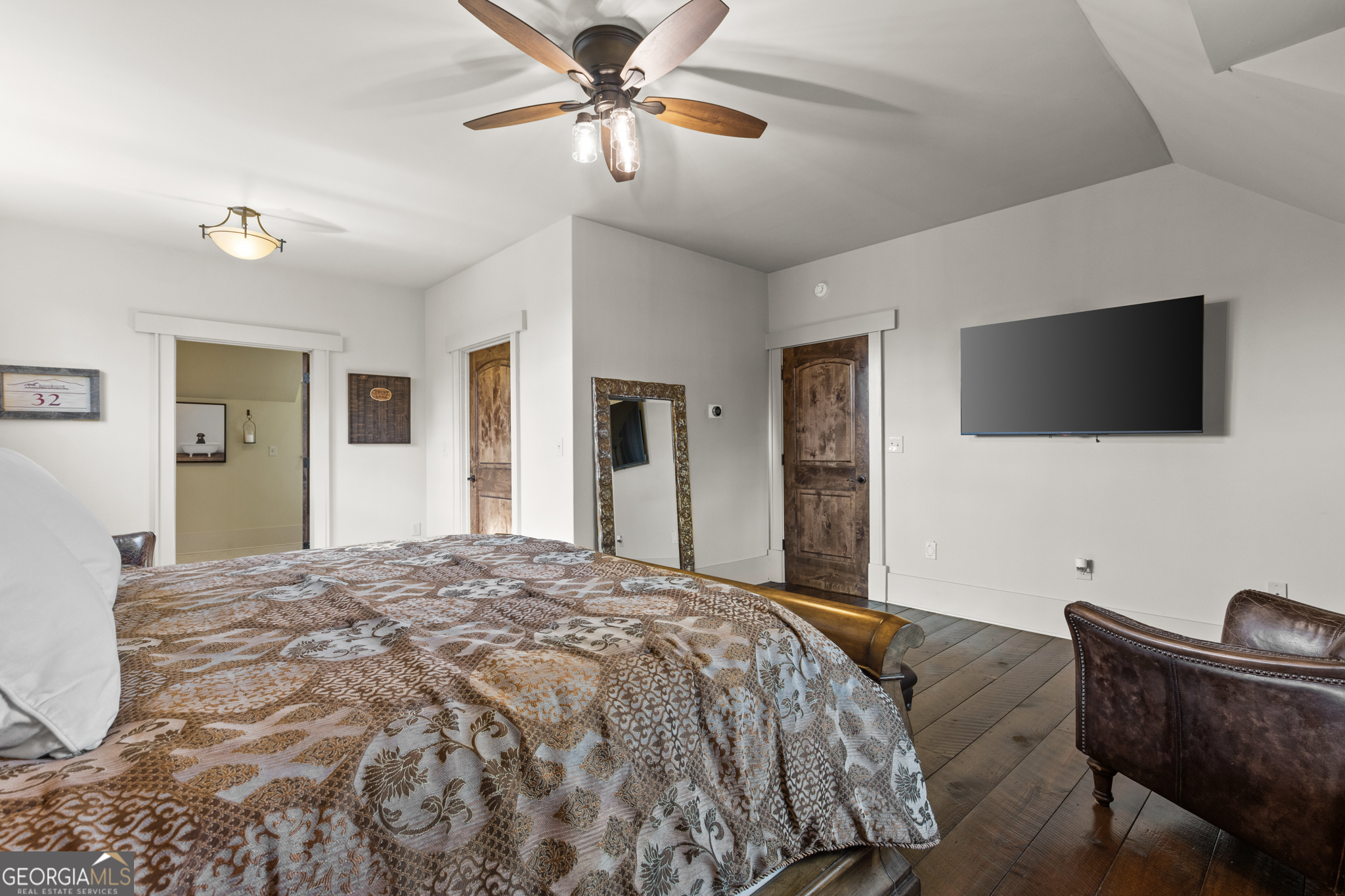 98 S Saddleback Trail Blue Ridge GA 30513