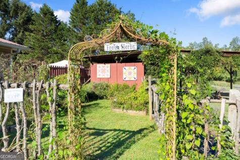 2882 Red Oak Flats Road Dahlonega GA 30533
