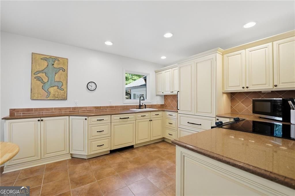 145 Broadwater Court Waleska GA 30183