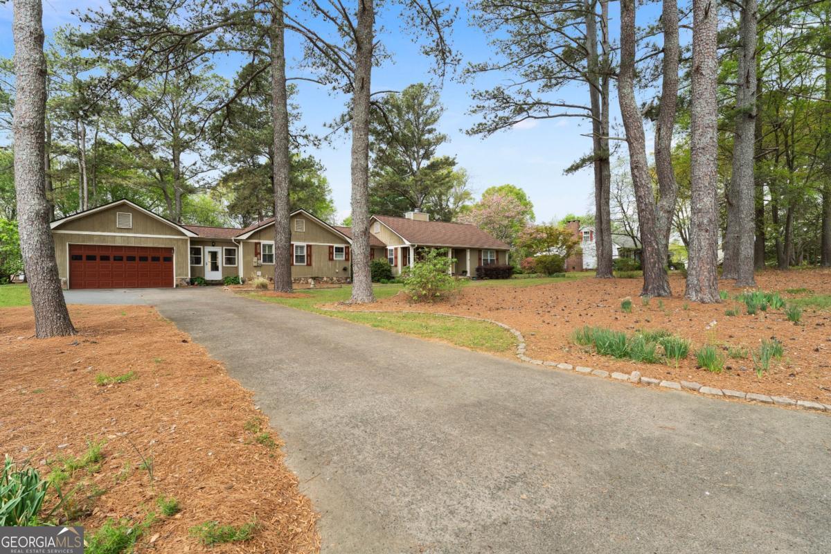 140 Plymouth Drive Cartersville GA 30120