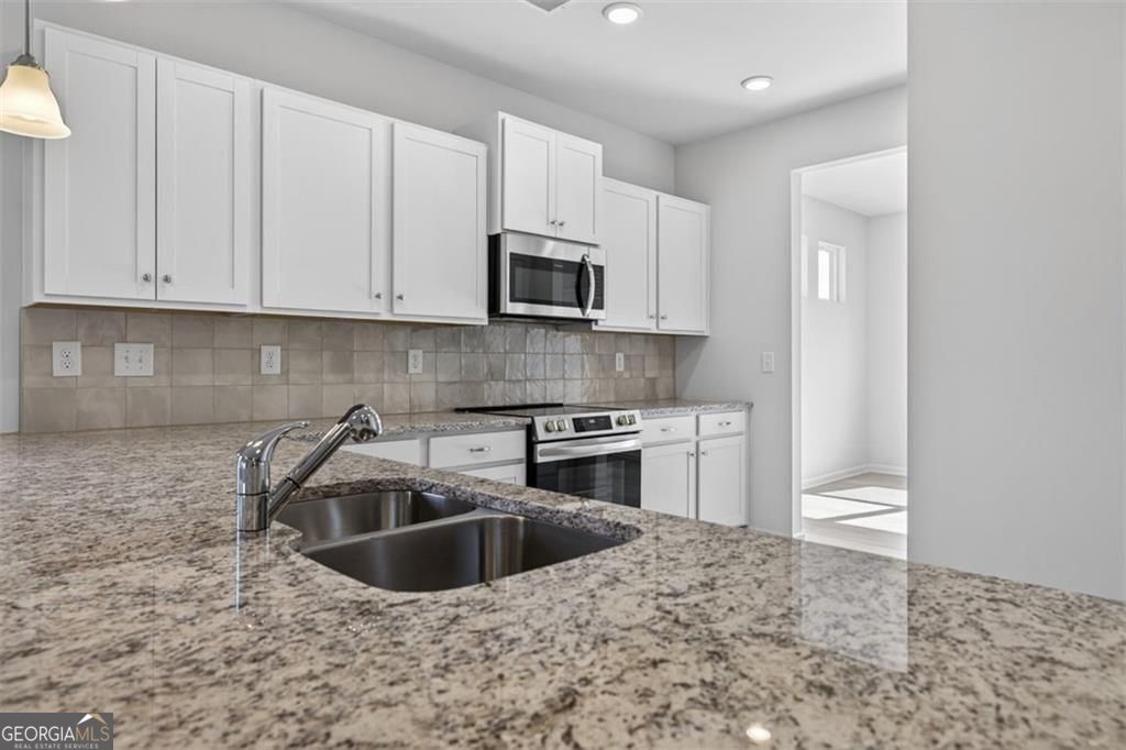 334 Bud Street Hoschton GA 30548