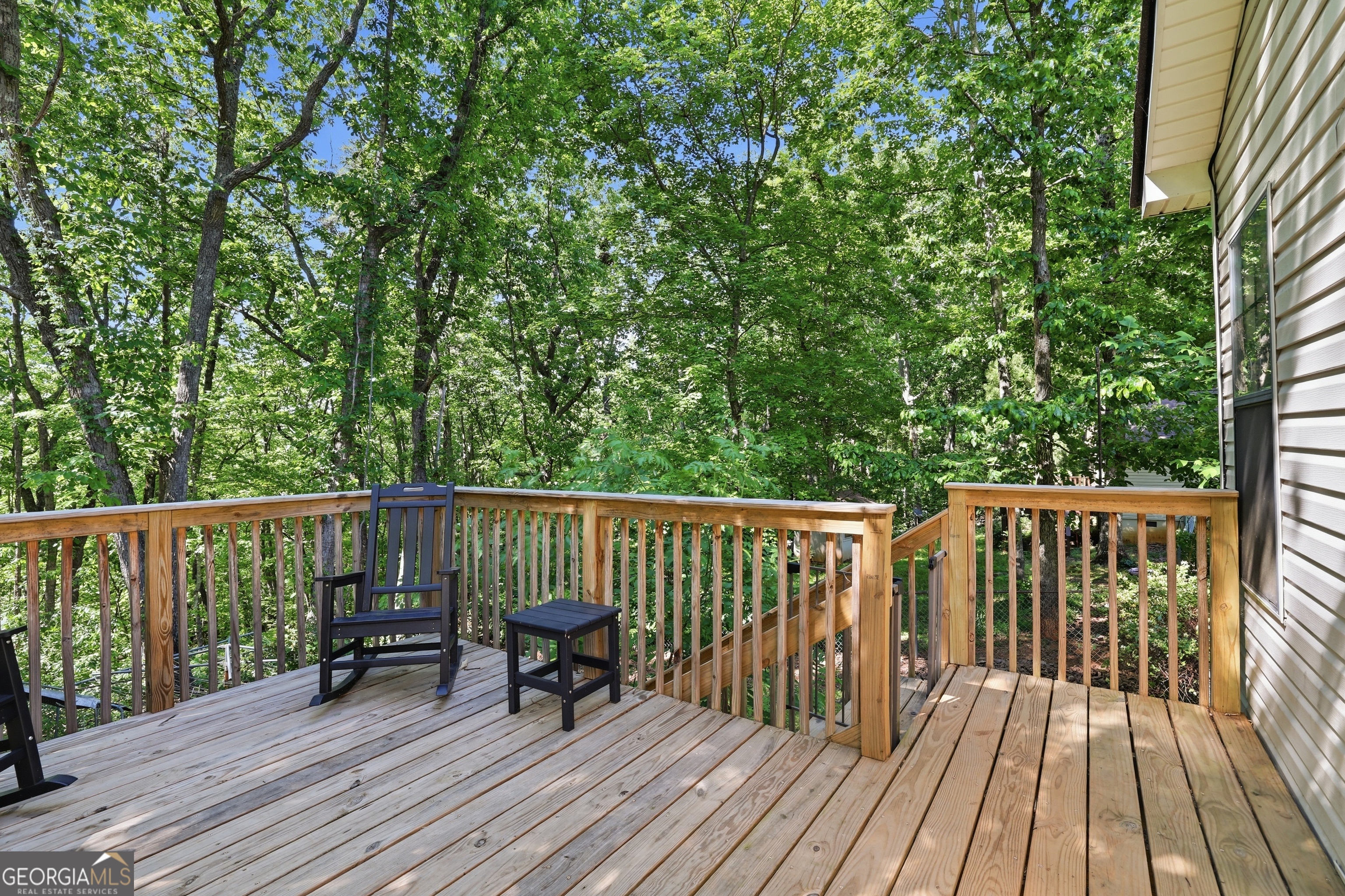 55 Deavours Lane Cleveland GA 30528