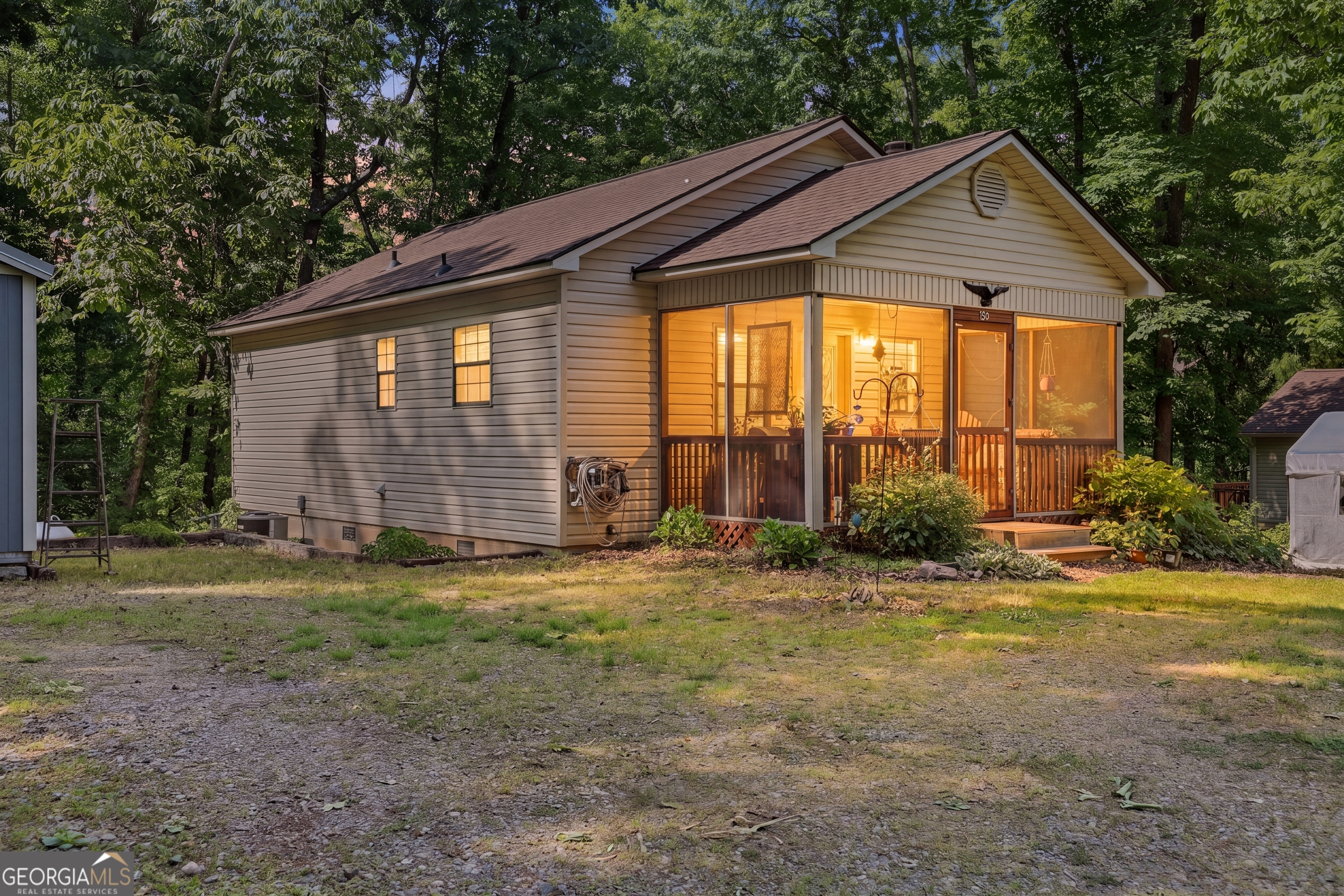 55 Deavours Lane Cleveland GA 30528