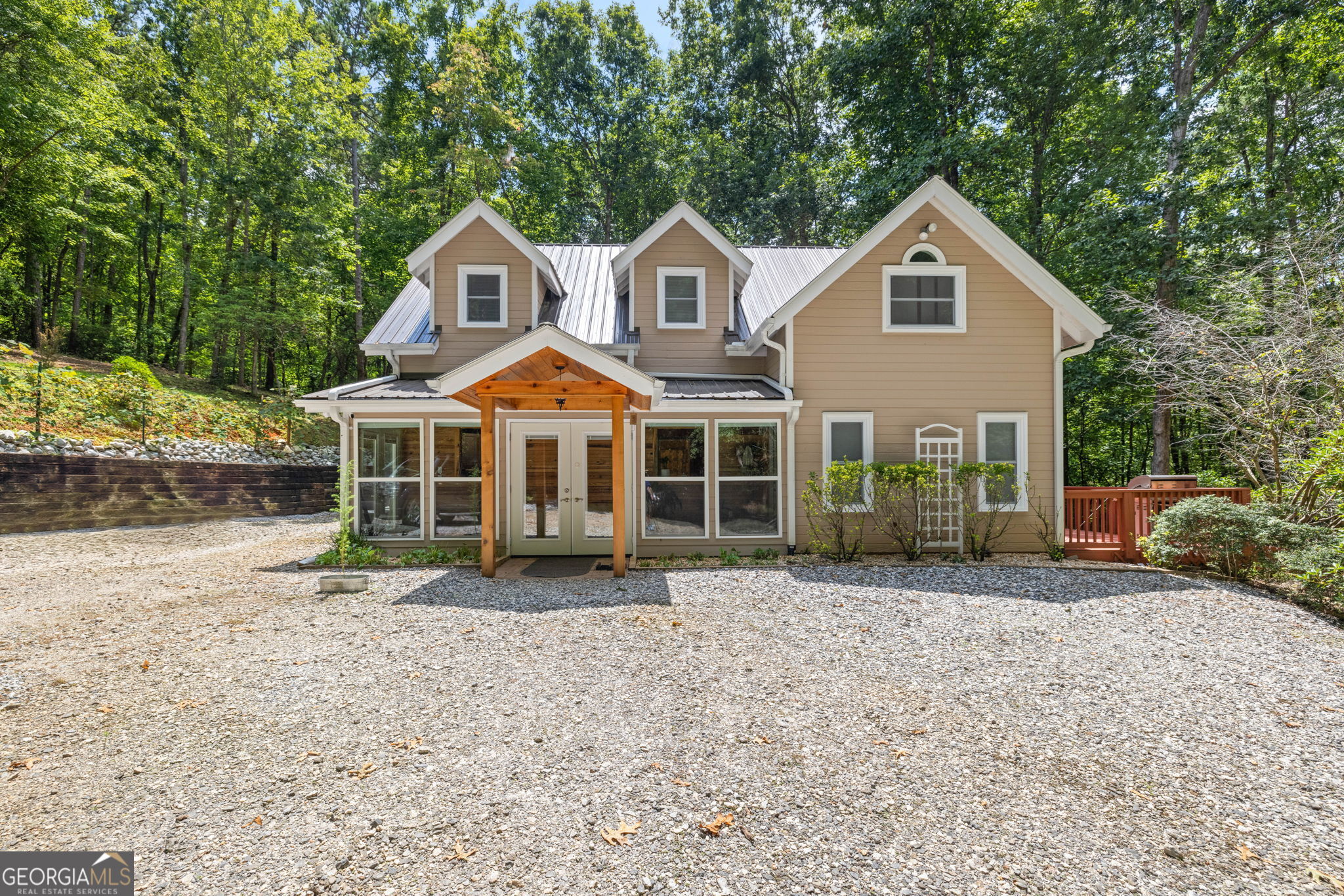 530 N Quail Trail Clarkesville GA 30523