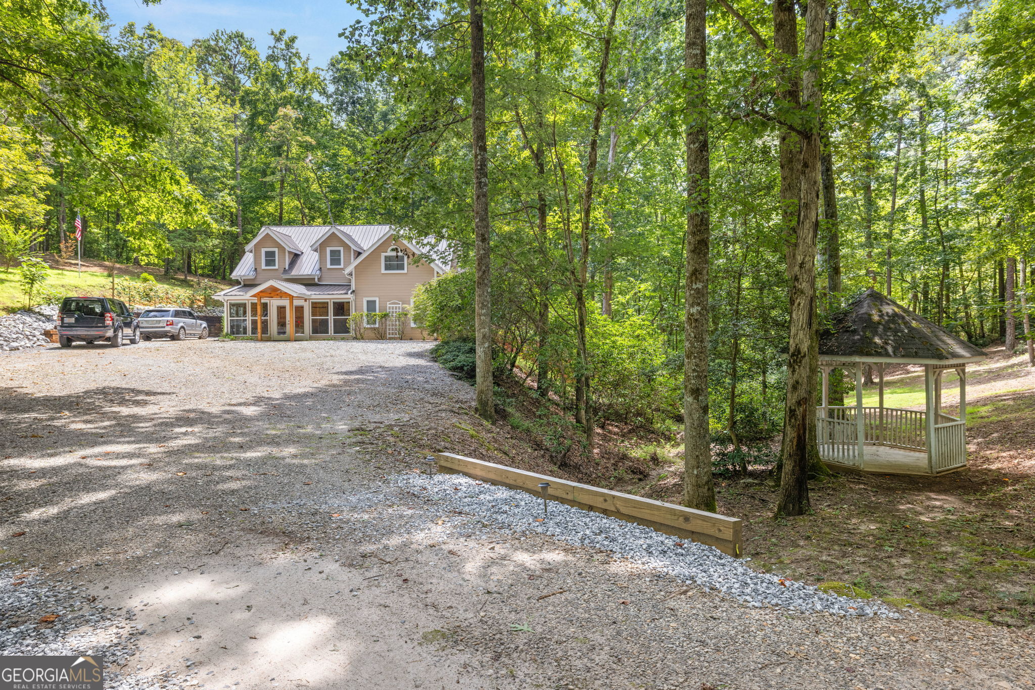 530 N Quail Trail Clarkesville GA 30523
