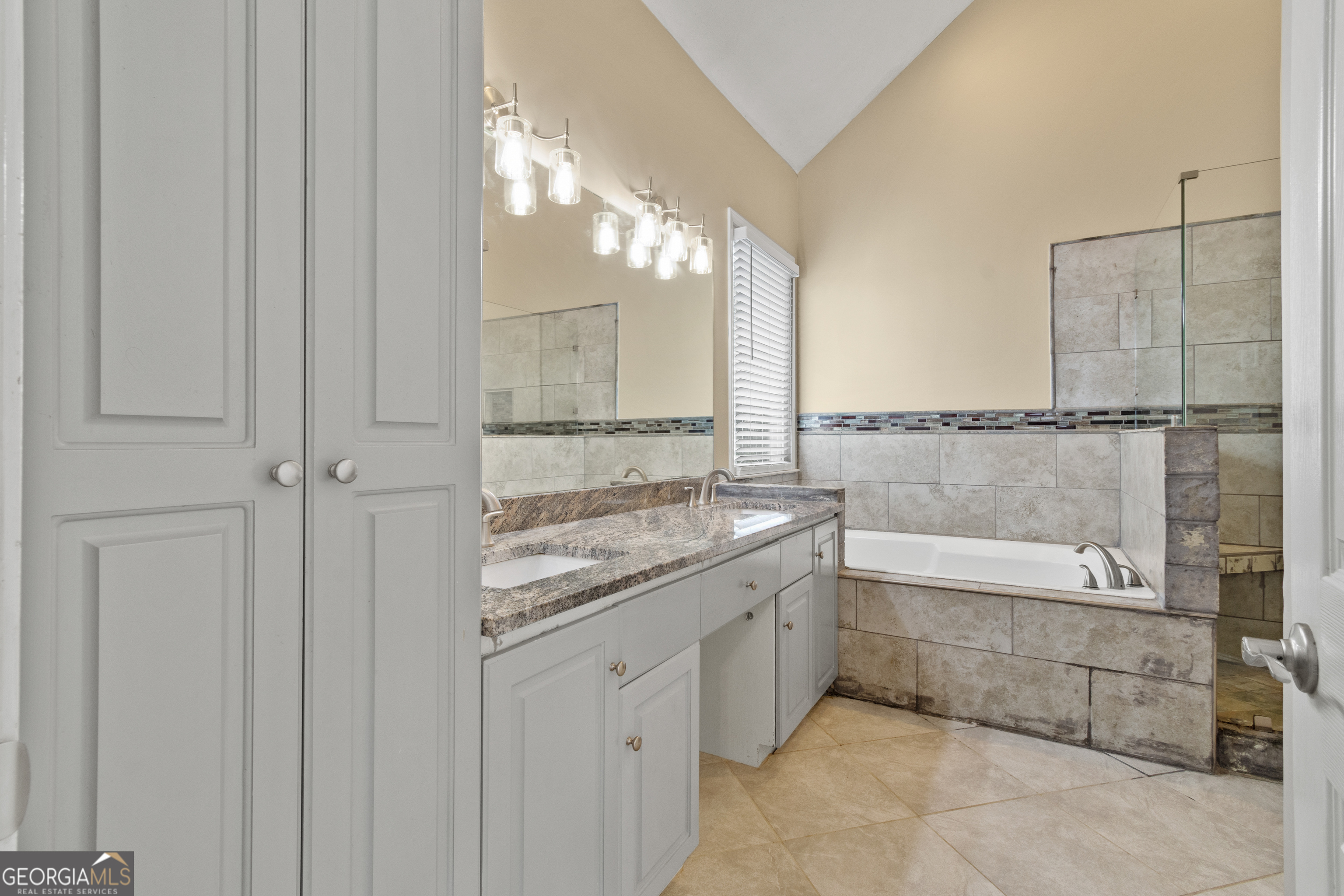 93 Overlook Circle Dawsonville GA 30534
