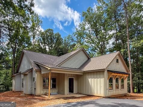 32 Tanvor Trail Cleveland GA 30528