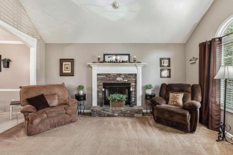 35 Blakes Lane Talking Rock GA 30175