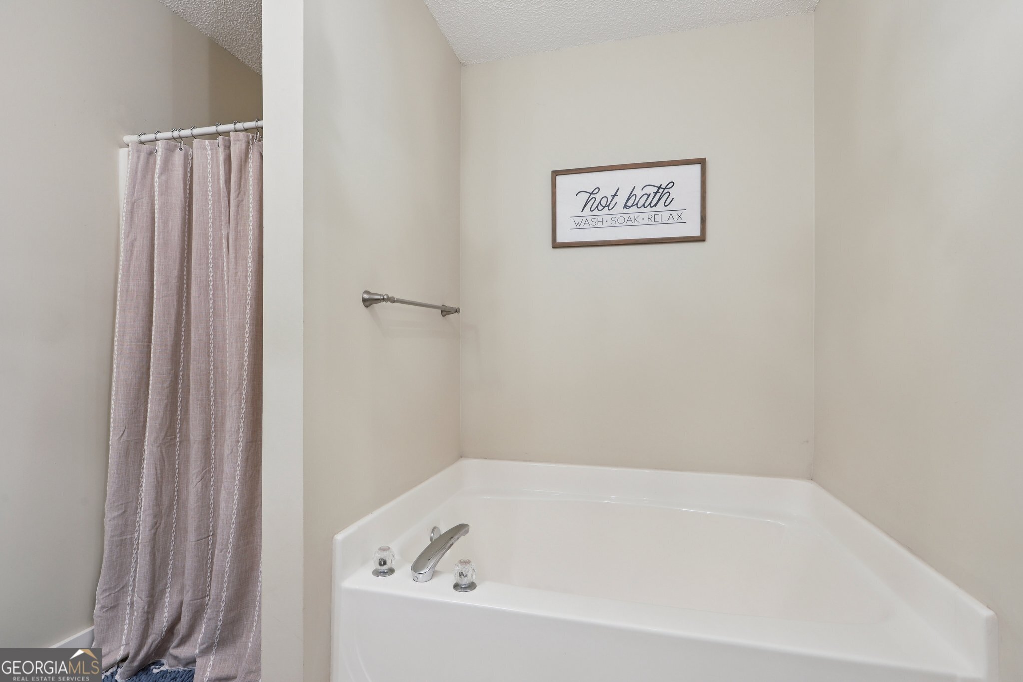 271 Pete Davis Road Newnan GA 30263