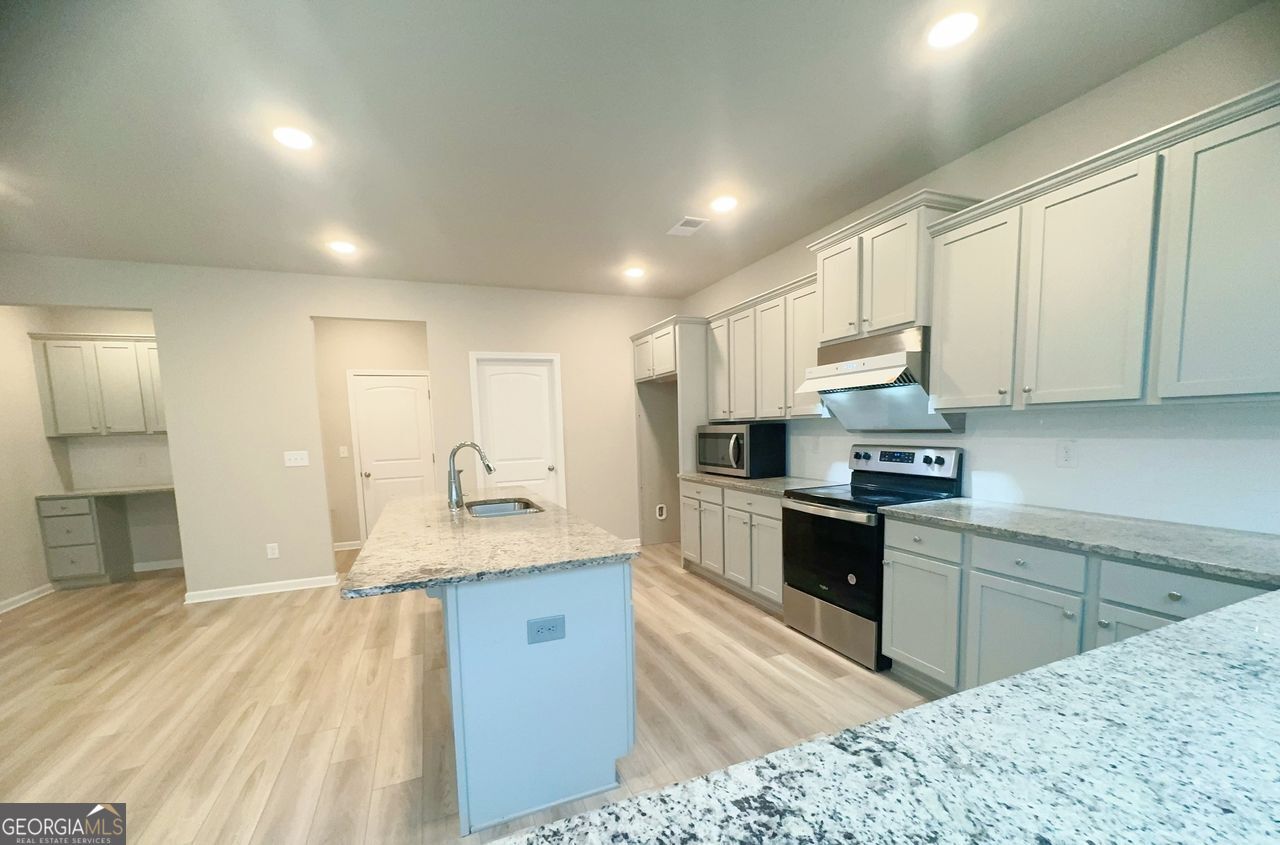 446 Sawmill Trace Hampton GA 30228