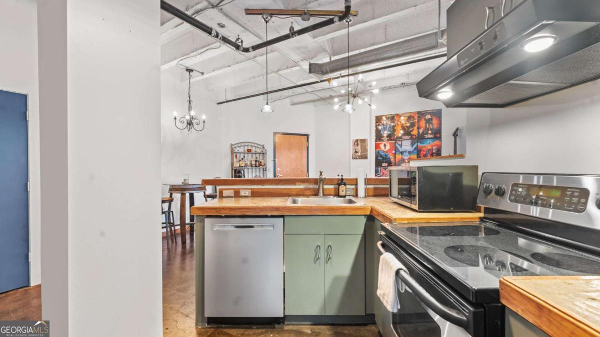 878 Peachtree Street NE Atlanta GA 30309