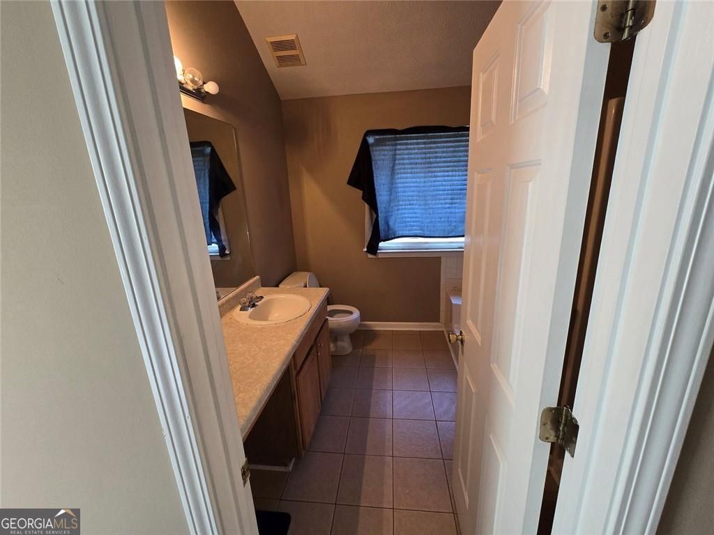 1036 Quail Hunt Drive Riverdale GA 30296