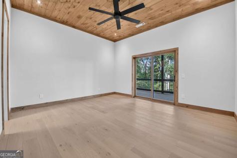 1729 Barnes Chapel Road Blue Ridge GA 30513
