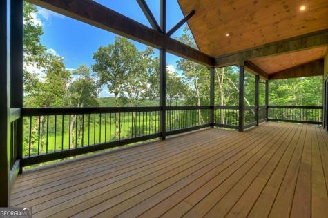 1729 Barnes Chapel Road Blue Ridge GA 30513
