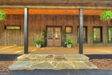 1729 Barnes Chapel Road Blue Ridge GA 30513
