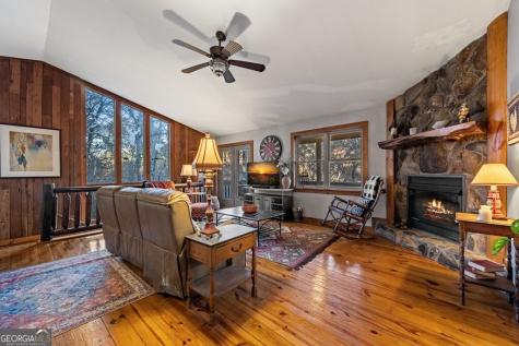 90 Hay Lane Morganton GA 30560