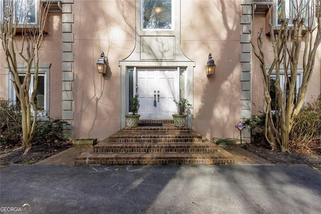 5105 Jett Forest Trail NW Atlanta GA 30327