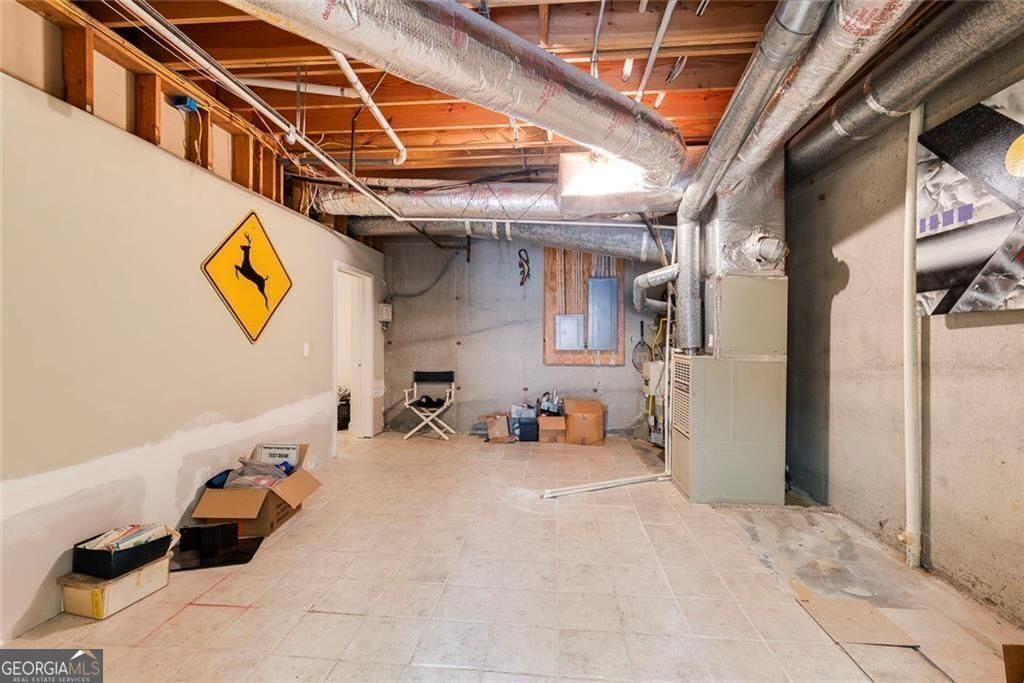 5105 Jett Forest Trail NW Atlanta GA 30327