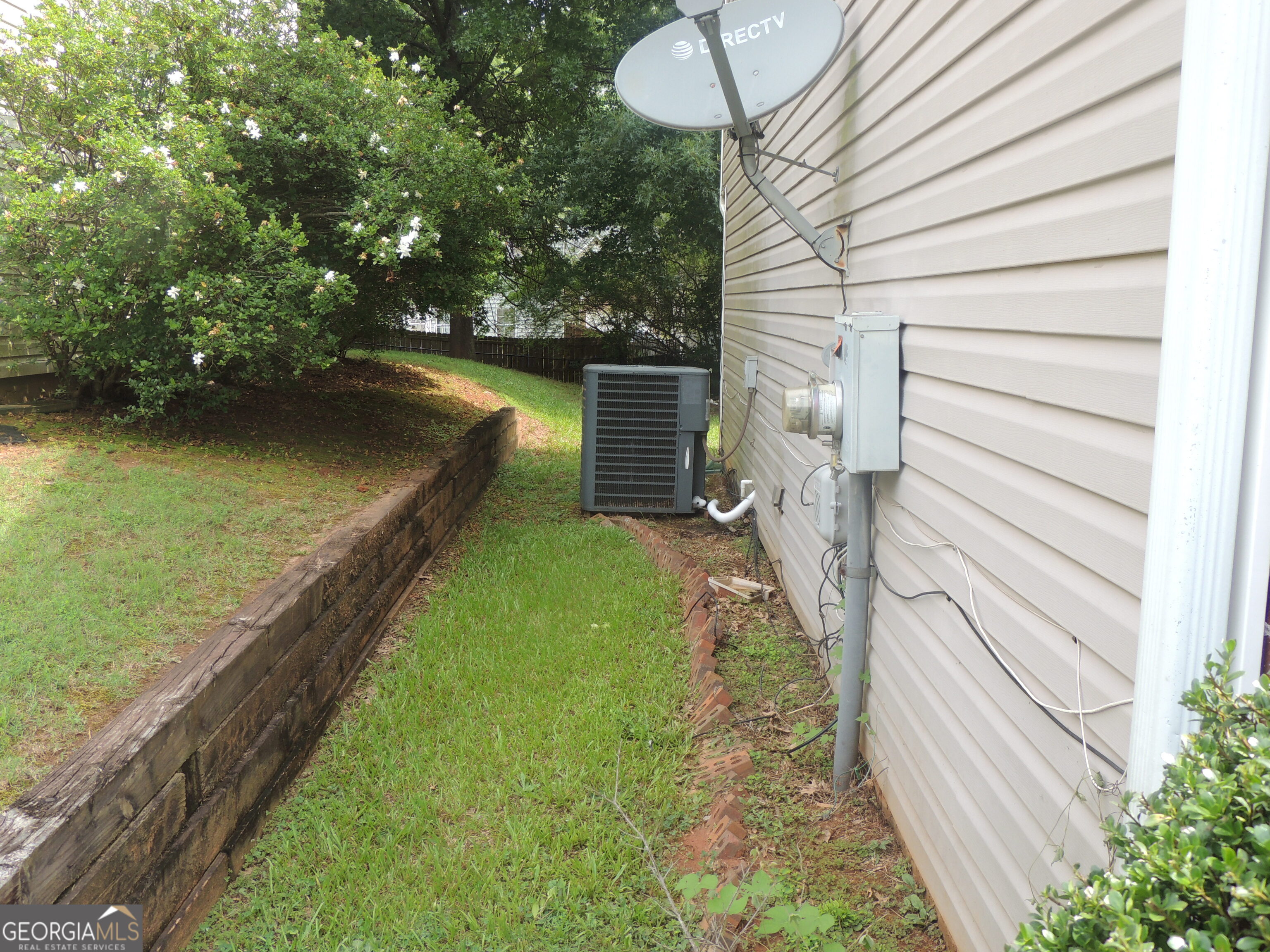 6574 Lake Mill Trace Lithonia GA 30038