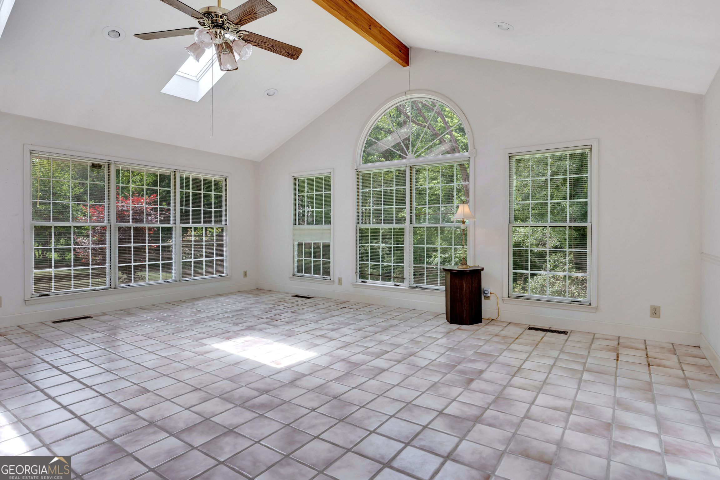 1806 Ga Highway 142 Shady Dale GA 31085